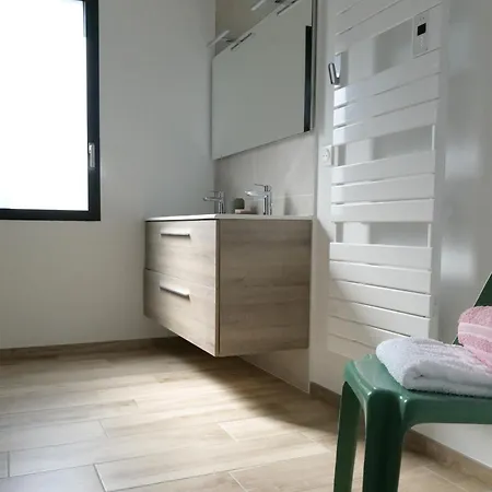 Des Herondais Avec Piscine - Ideal Familles - 8 Personnes 펜션 *