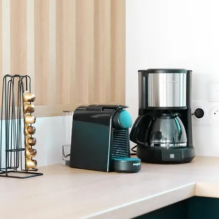 Des Hérondais Avec Piscine - Idéal Familles - 8 Personnes